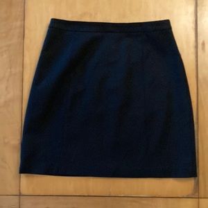 Tahari black lined skirt 8